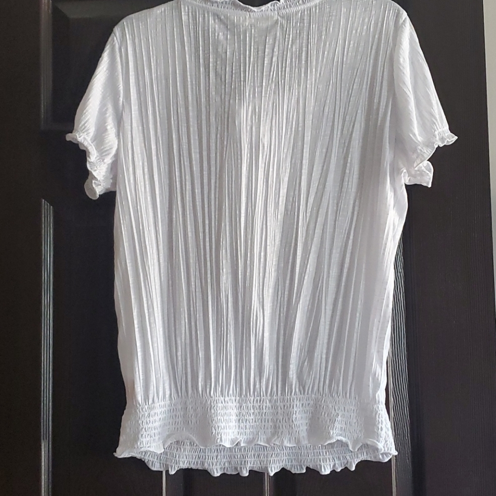 Faded Glory white top - Picture 4 of 4